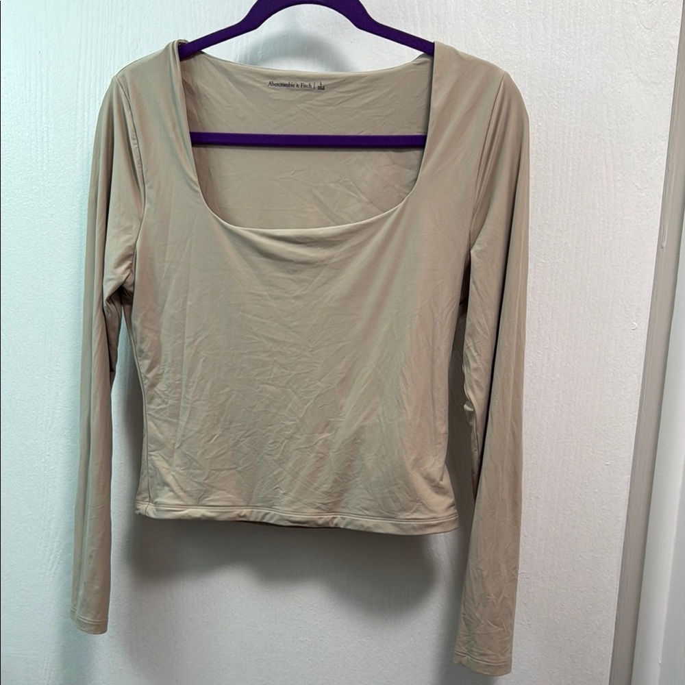 Women’s Abercrombie & Fitch Tan Long Sleeve Square Neck Crop Size Large